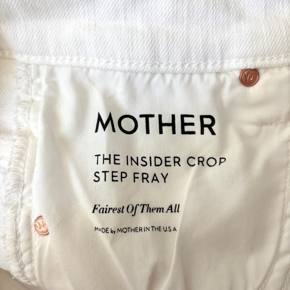 MOTHER The Insider Crop Step Fray White Jeans In Fairest Of Them All Size 24 - Picture 14 of 16